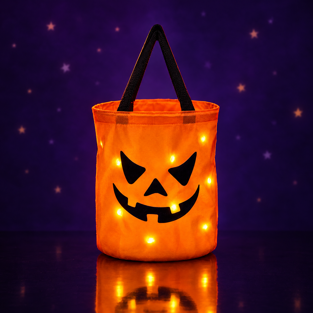 Glow Pumpkin Bucket, Grin face, lit up